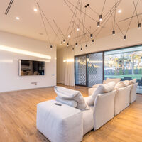 Продажа дома Харьков, Алексеевка, 400м²