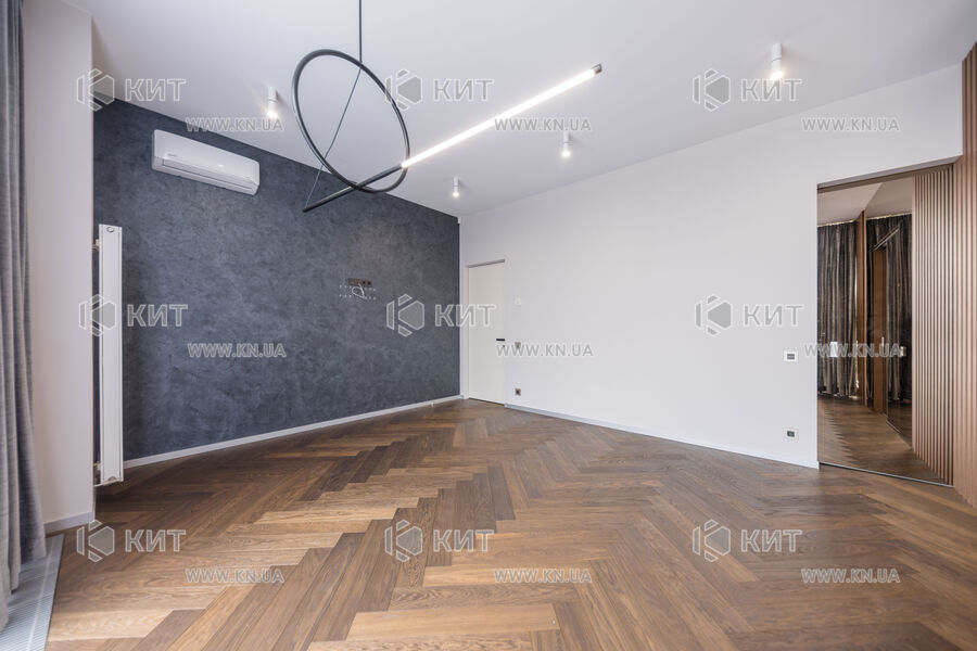 Продаж квартири Харків, Центр, 140м²