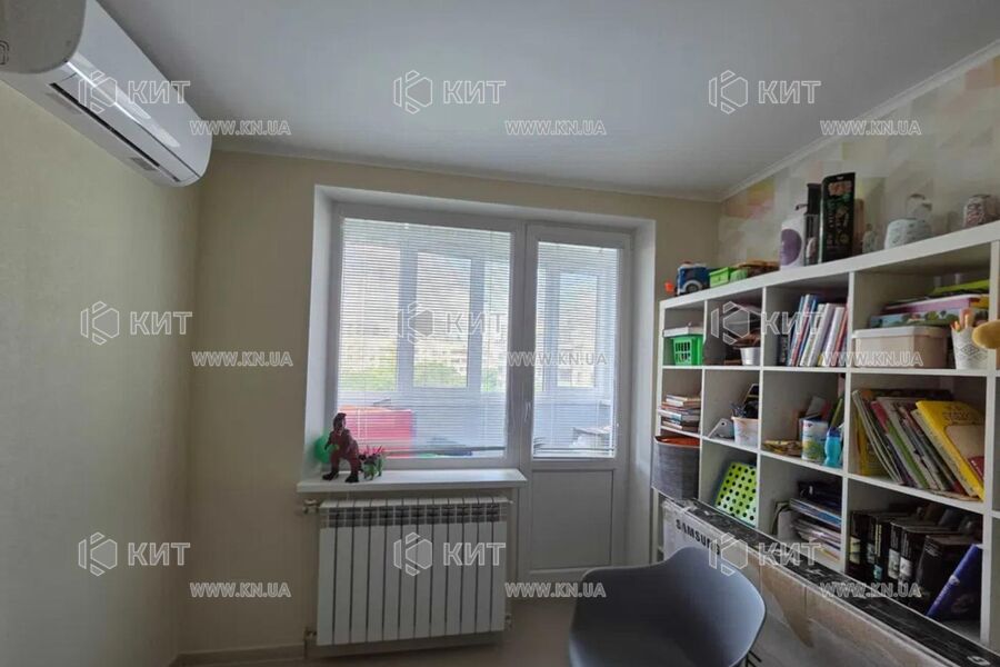 Продажа квартиры Харьков, Гагарина, Спортивная, Защитников, 65м²