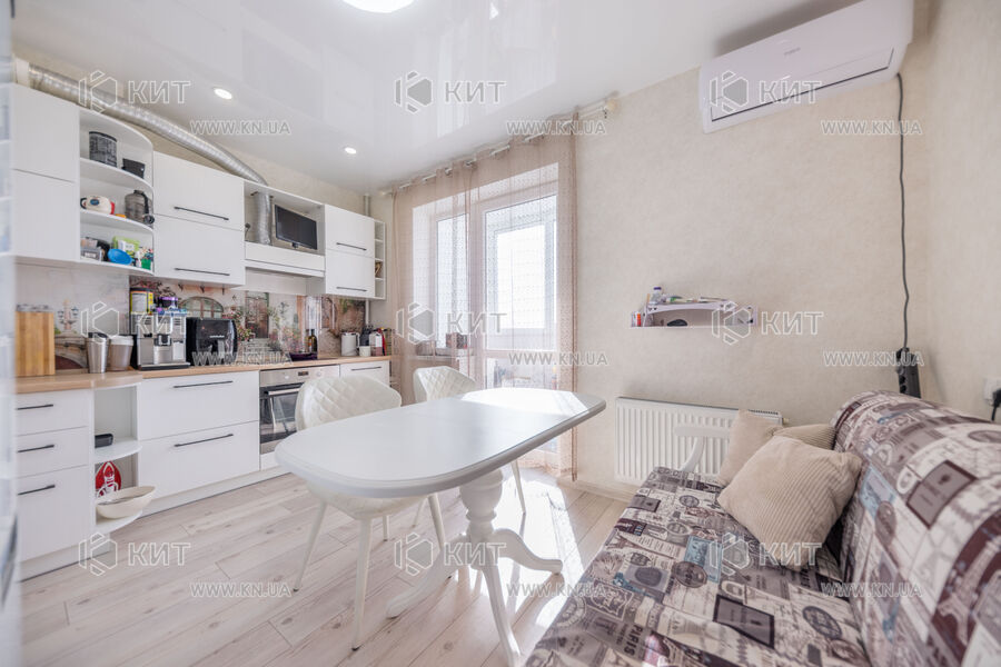 Продажа квартиры Харьков, Алексеевка, 42м²