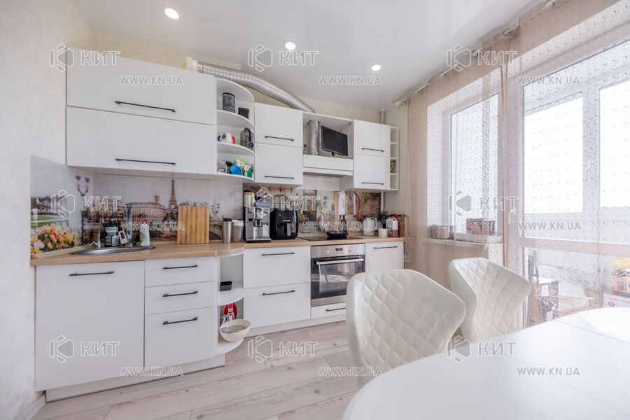 Продажа квартиры Харьков, Алексеевка, 42м²
