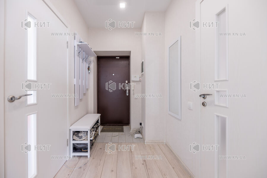 Продажа квартиры Харьков, Алексеевка, 42м²