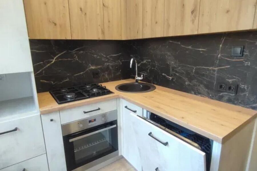 Продажа квартиры Харьков, Гагарина, Спортивная, Защитников, 65м²
