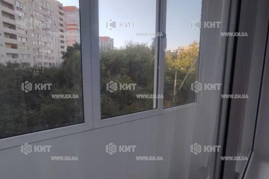 Продажа квартиры Харьков, Гагарина, Спортивная, Защитников, 65м²