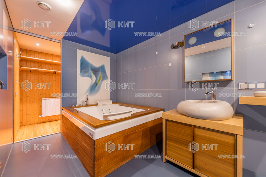 Продажа дома Южный, Центр, 240м²