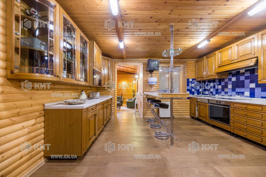 Продажа дома Южный, Центр, 240м²