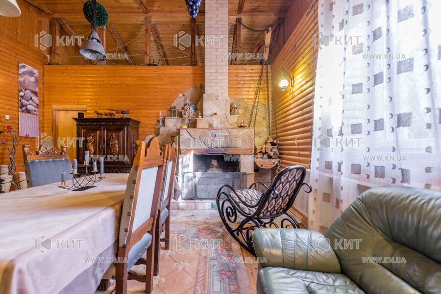 Продажа дома Южный, Центр, 240м²