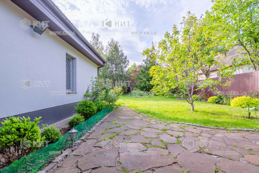 Продажа дома Южный, Центр, 240м²