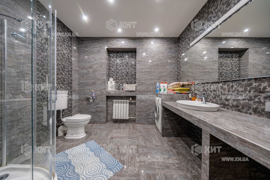 Продажа дома Южный, Центр, 240м²