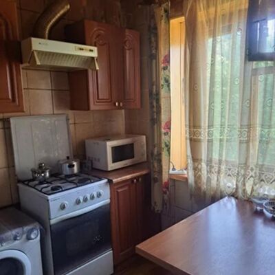 Продажа 	 Харьков,  23 Августа пер.   5