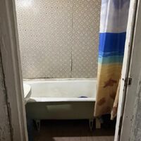 Продаж квартири Харків, ХТЗ, Рогань, 40м²