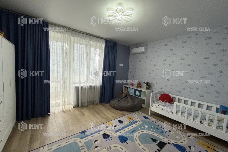 Продаж квартири Харків, Наукова, 84м²