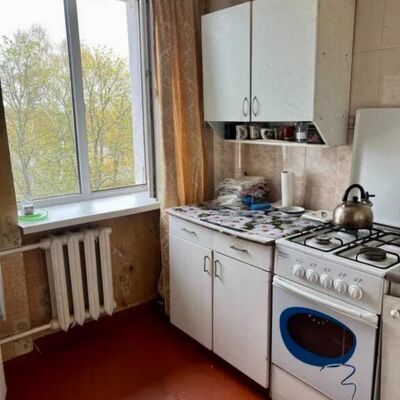 Продажа 	 Харків,  Косарєва (Соколова) вул.   40
