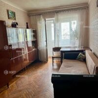 Продаж квартири Харків, ХТЗ, Рогань, 33.2м²