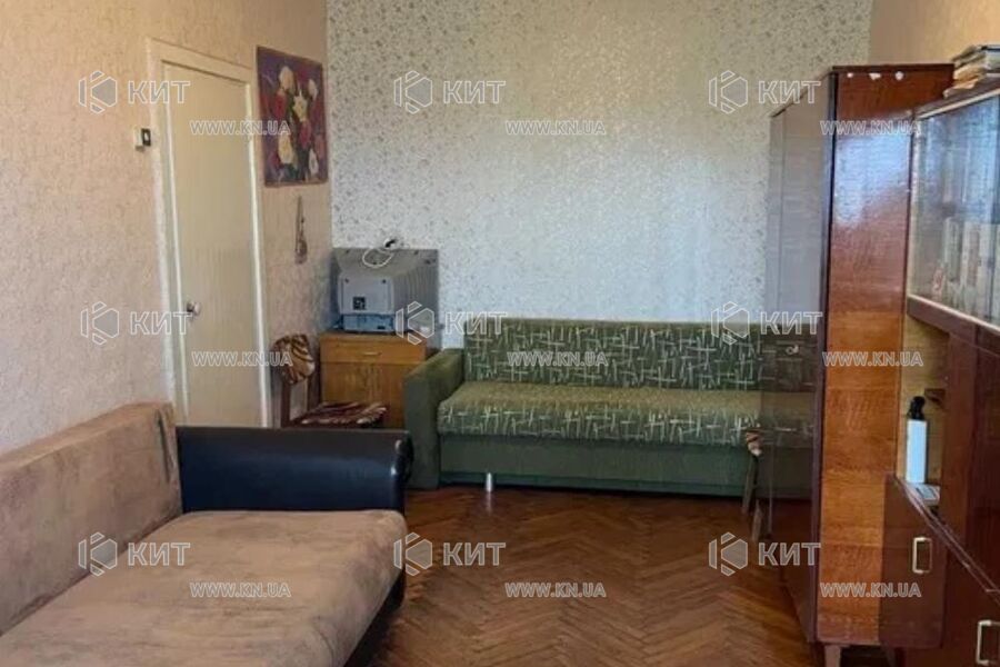 Продаж квартири Харків, ХТЗ, Рогань, 33.2м²