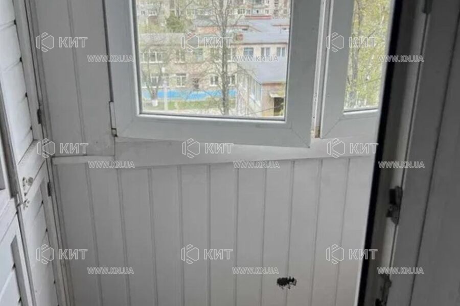 Продаж квартири Харків, ХТЗ, Рогань, 33.2м²