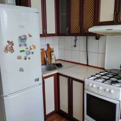 Продажа 	 Харьков,  12 Апреля ул.   13