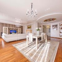 Продаж квартири Харків, Центр, 185м²