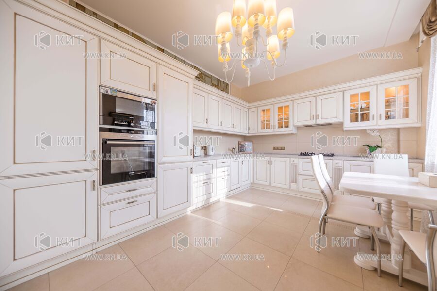 Продаж квартири Харків, Центр, 185м²