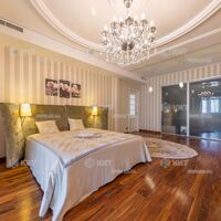 Продаж квартири Харків, Центр, 185м²