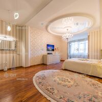 Продаж квартири Харків, Центр, 185м²
