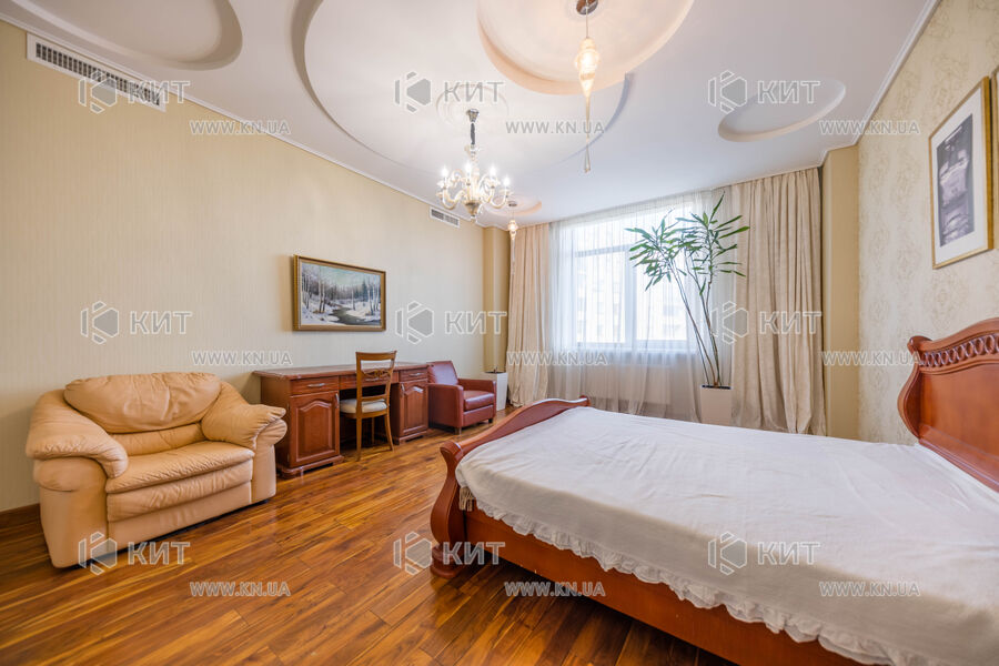 Продаж квартири Харків, Центр, 185м²