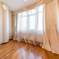 Продаж квартири Харків, Центр, 185м²