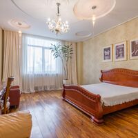 Продаж квартири Харків, Центр, 185м²