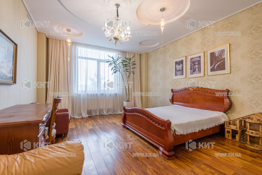 Продаж квартири Харків, Центр, 185м²