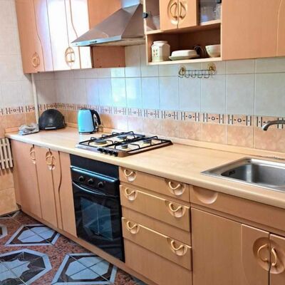 Продажа 	 Харьков,  Алексеевская ул.   14А