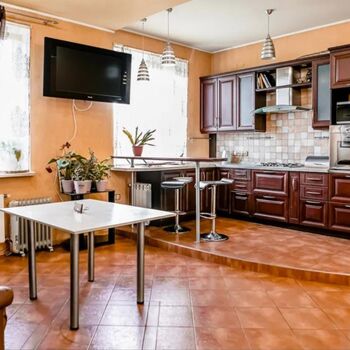 Продажа квартир - Харьков,  Ньютона ул.  8А