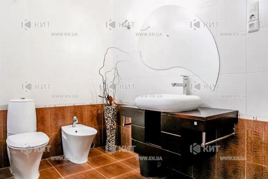 Продажа квартиры Харьков, Одесская, 120м²
