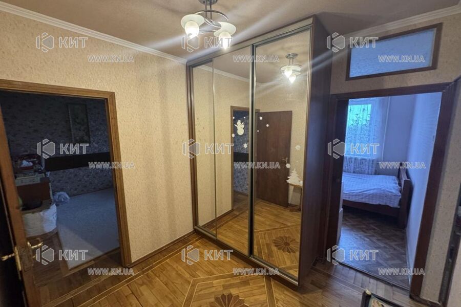Продаж квартири Харків, Олексіївка, 45м²