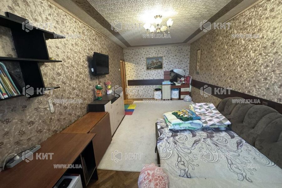 Продаж квартири Харків, Олексіївка, 45м²