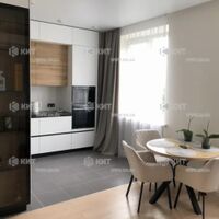 Продаж квартири Харків, ХТЗ, Рогань, 68м²