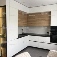 Продаж квартири Харків, ХТЗ, Рогань, 68м²