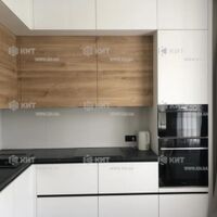 Продаж квартири Харків, ХТЗ, Рогань, 68м²