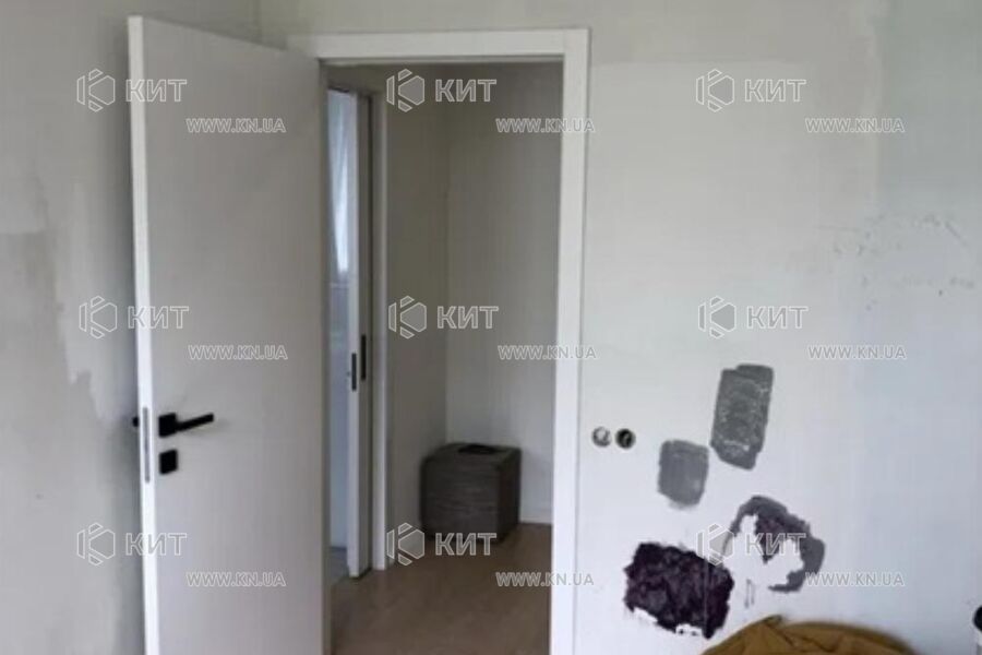 Продаж квартири Харків, ХТЗ, Рогань, 68м²