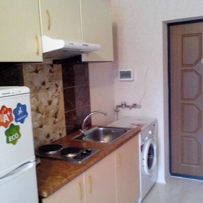 Продажа 	 Харьков, Воробьевы Горы Чернивецкая ул.   5В