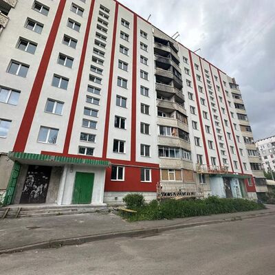 Продажа 	 Харків,  Ужвій Наталії вул.   78