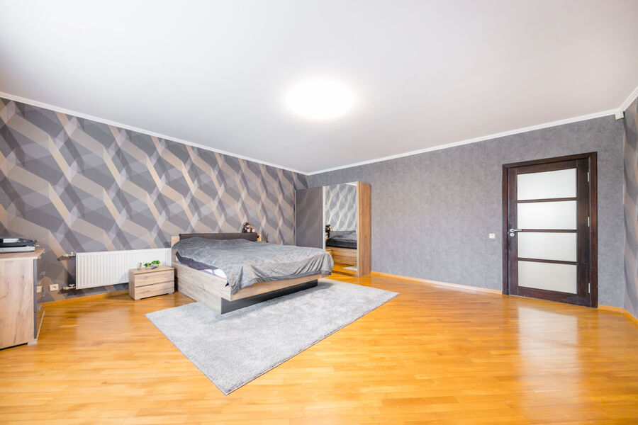Продажа квартиры Харьков, Завод Шевченко, 385м²
