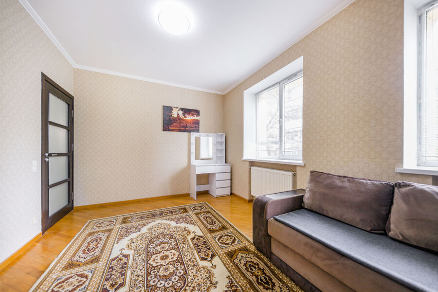 Продажа квартиры Харьков, Завод Шевченко, 385м²