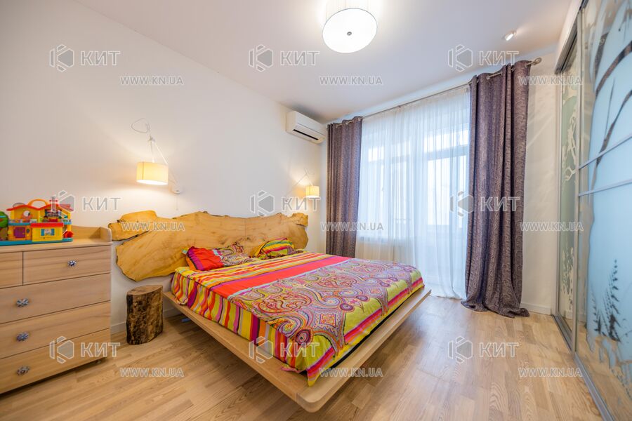 Продаж квартири Харків, Салтівка, 77м²