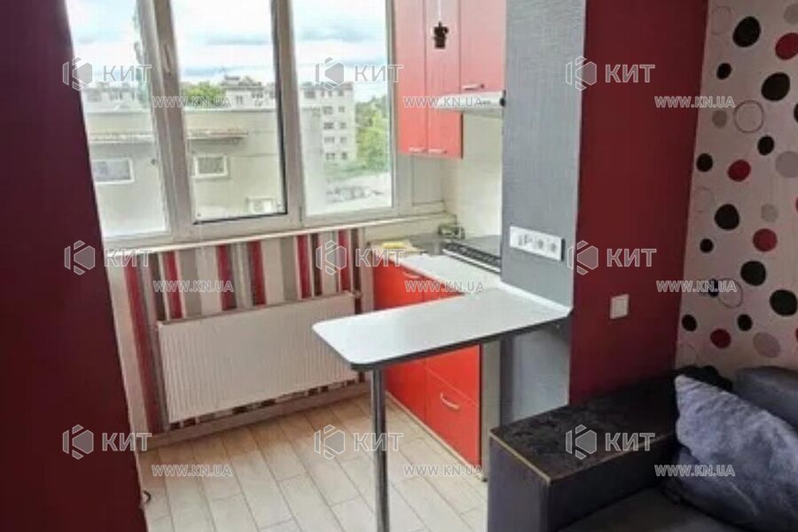 Продажа квартиры Харьков, Алексеевка, 20м²