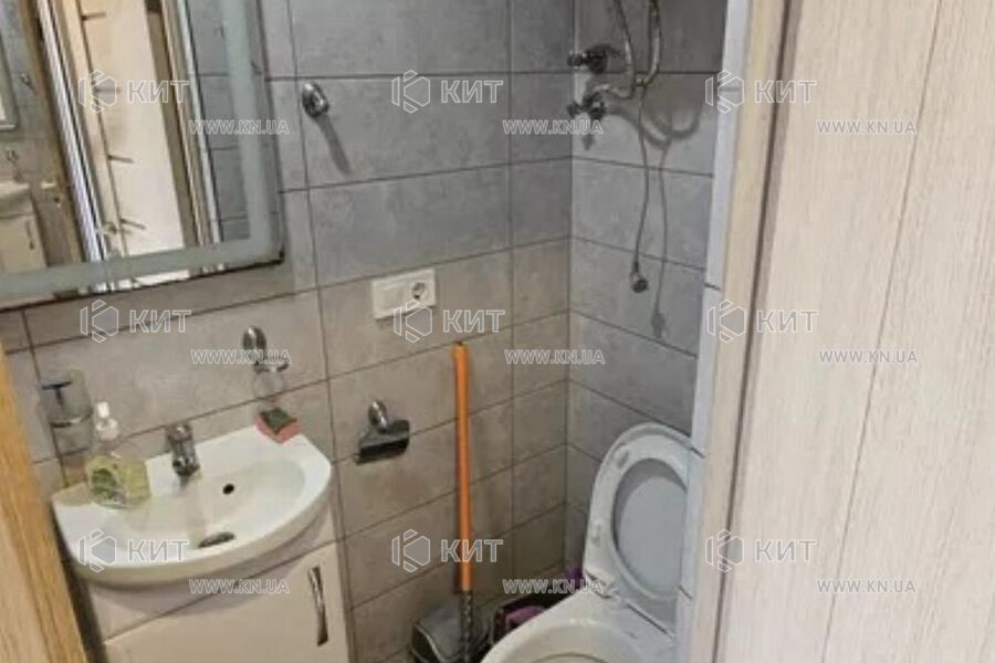 Продажа квартиры Харьков, Алексеевка, 20м²
