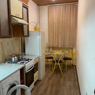 Продажа 	 Харьков,  Мироносицкая ул.   17