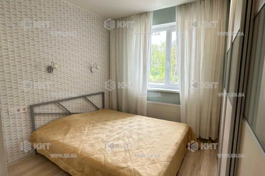 Продаж квартири Харків, Олексіївка, 38м²