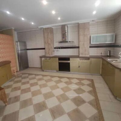 Продажа 	 Харків, Гагаріна 41/2 Аерокосмічний (Гагаріна) пр.   43/1