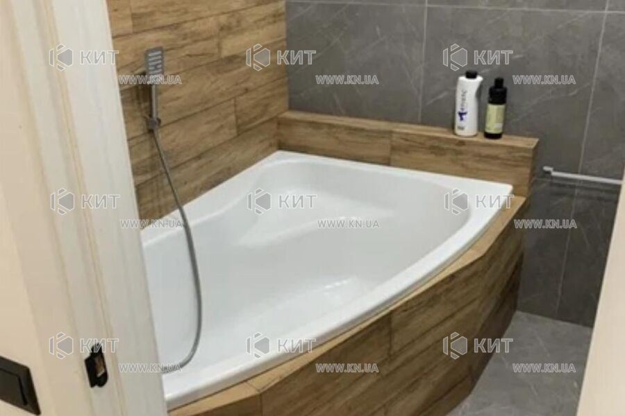 Продажа квартиры Харьков, ХТЗ, Рогань, 58м²