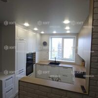 Продаж квартири Харків, Олексіївка, 74м²